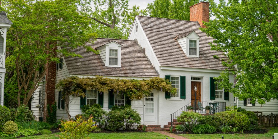 Maryland house in spring