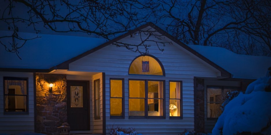 How to Keep Your House Warm at Night blog header image 