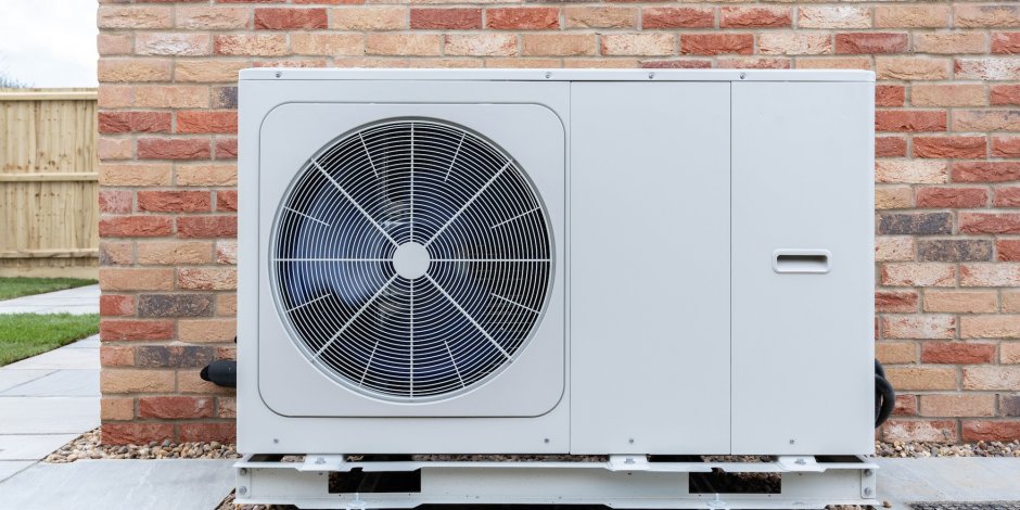 The Benefits of Replacing Your Heating and Cooling with a Heat Pump blog header image 